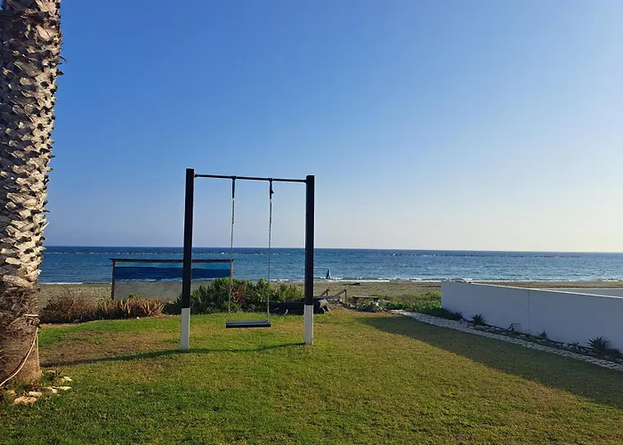 Ammos Beachfront Villa Paradise