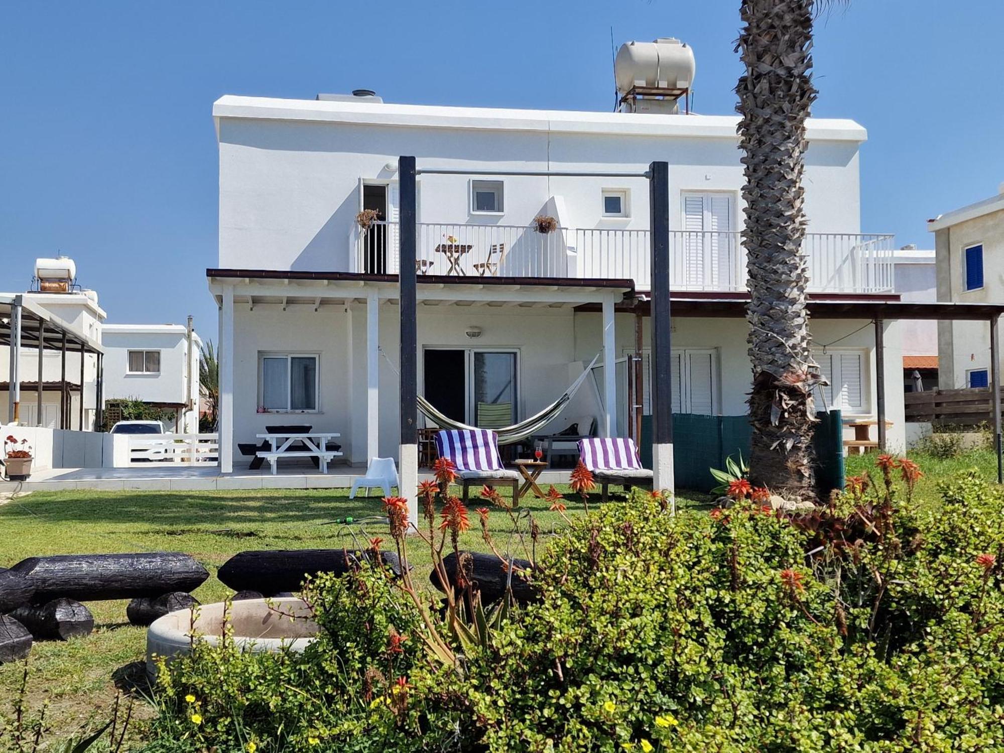 Вилла Ammos Beachfront Paradise *